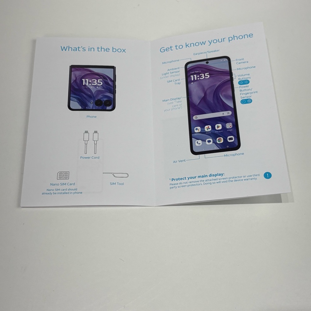 motorola razr 2024 USB Type-C XT2451-2
12+256GB Midnight Blue foldable phone - Picture 15 of 17